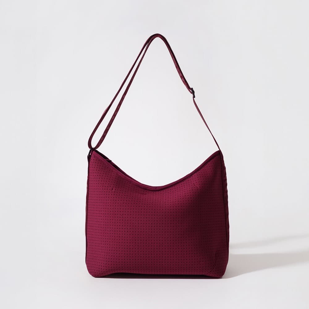 Hobo Crossbody Berry